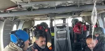 Batman'da rahatsızlanan 92 yaşındaki kişi jandarma helikopteriyle hastaneye ulaştırıldı