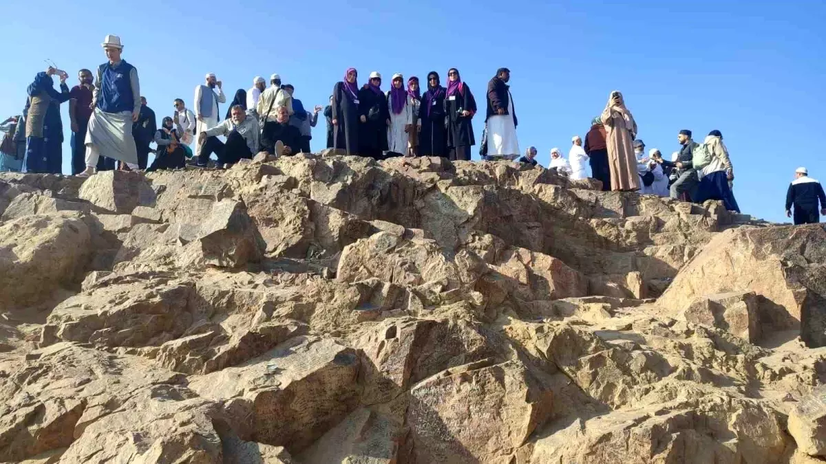 Denizli kafilesinden kutsal topraklarda duygu dolu ziyaretler