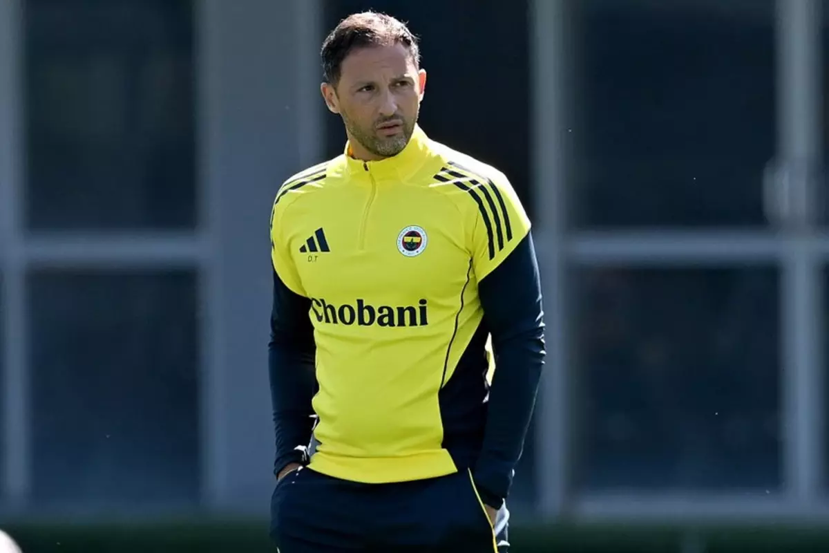 Fenerbahçe'de yaprak dökümü! Tedesco hepsine kapıyı gösterdi