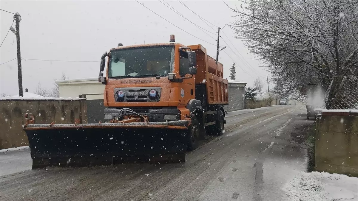 Karadeniz'deki 4 ilde 357 yerleşim yerine kar nedeniyle ulaşım sağlanamıyor