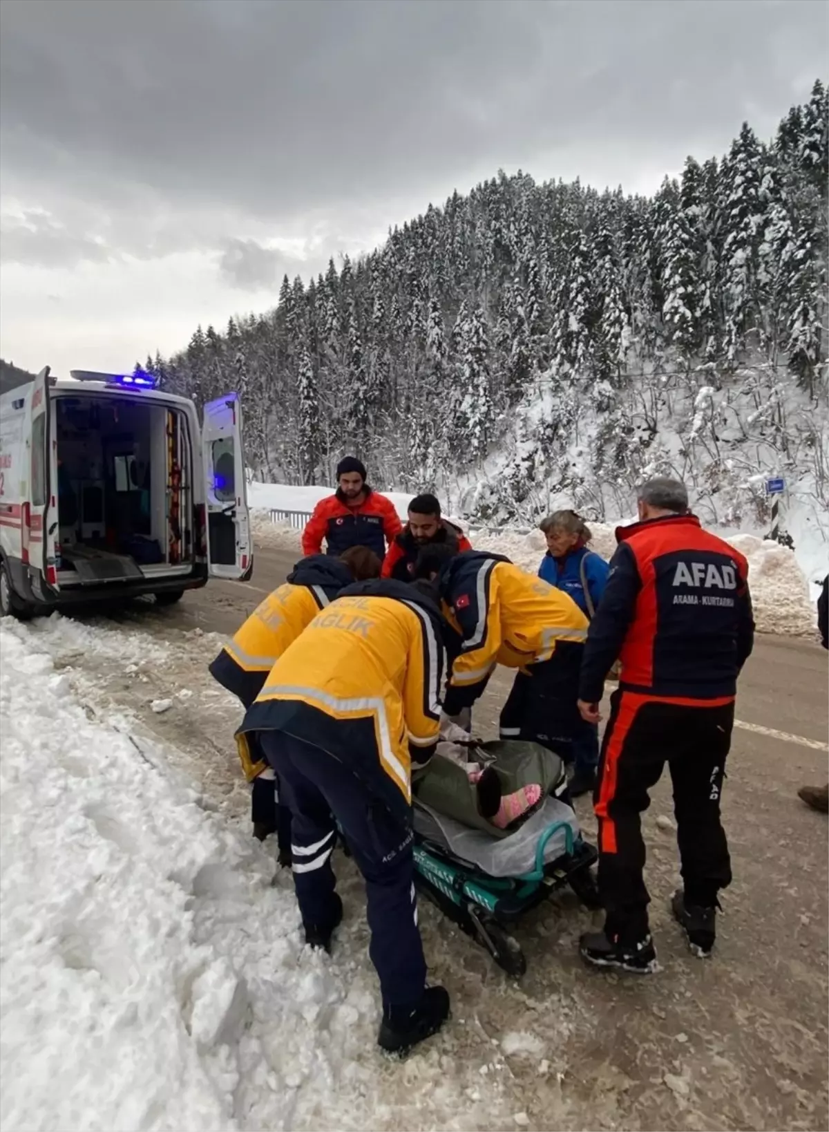 Kastamonu'da rahatsızlanan kişi için AFAD ekipleri seferber oldu