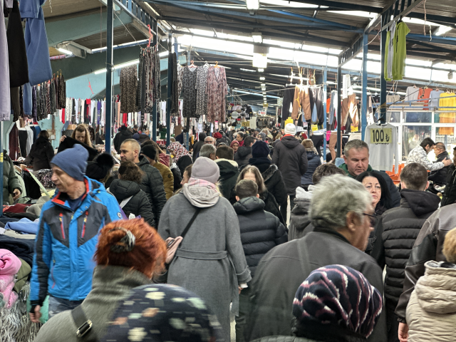 komsuda para birimi degisti turkiye de tabelalar 19421430 7989 m