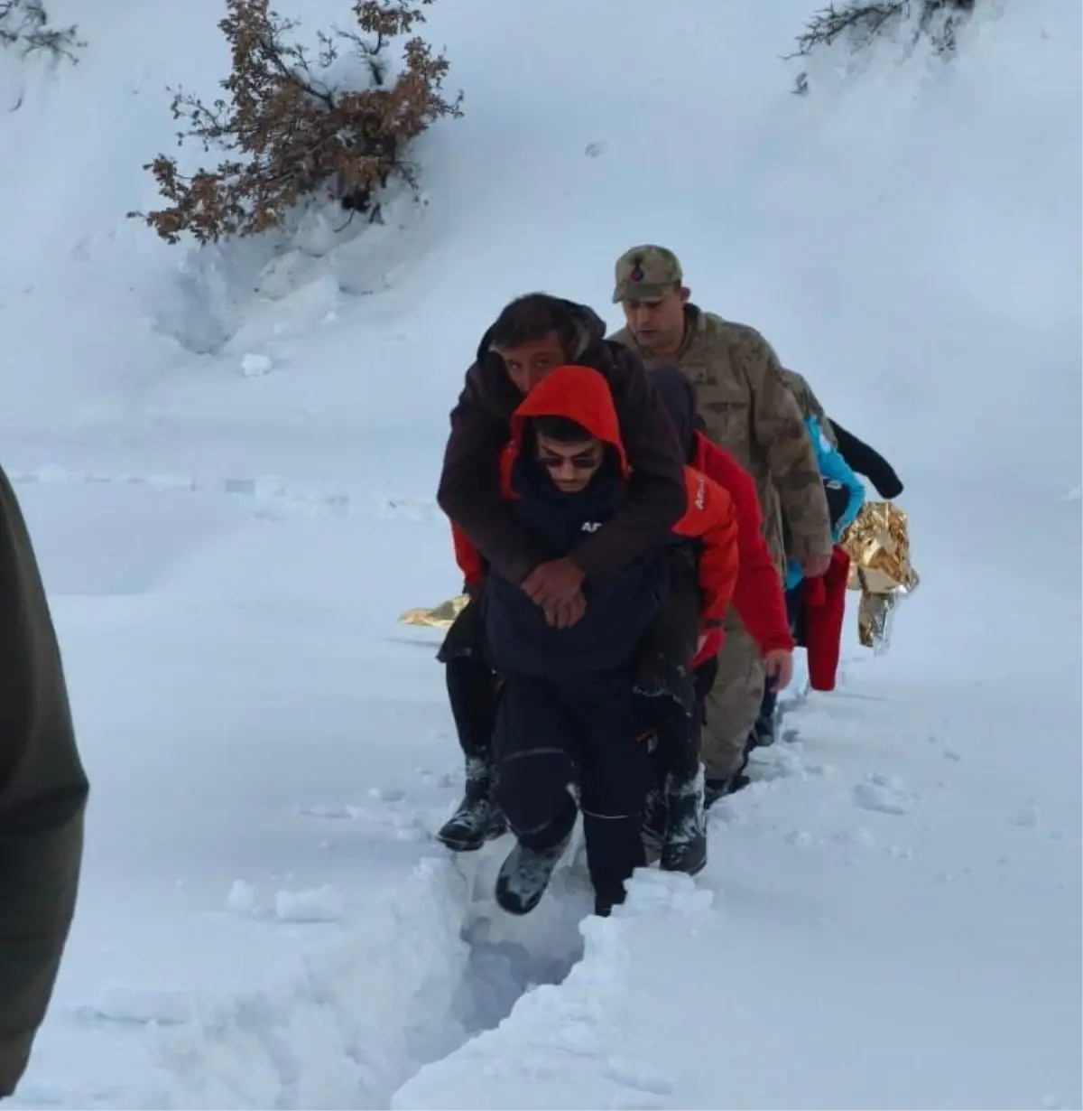 Siirt'te GES tesisinde mahsur kalan işçi kurtarıldı