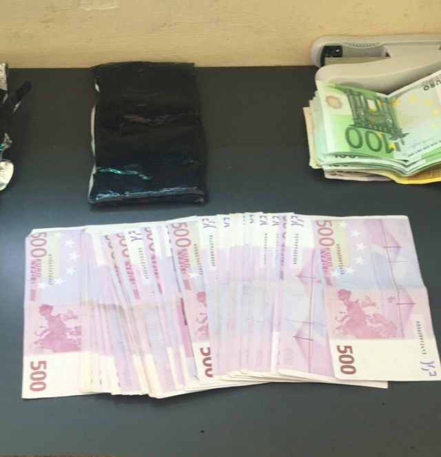 turkiye ye gelmek isteyen tirlardaki 85 bin euro 19420873 4611 m