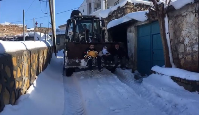 The roads were covered with snow, the patient was transported to the hospital by excavator