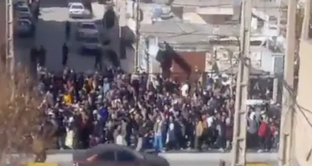 The US threat has disturbed Iran's sleep! They cut off the internet