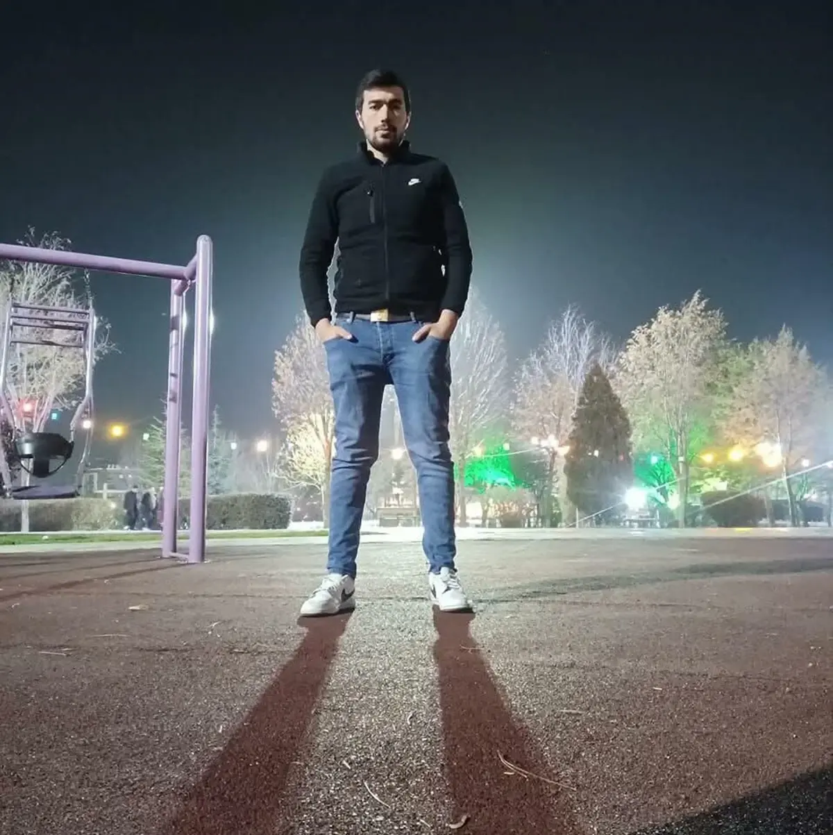 Alaşehir'de Yolun Karşısına Geçmeye Çalışan Kişi Hafif Ticari Araç Tarafından Çarpılarak Hayatını Kaybetti