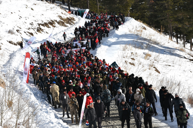 They walked for the martyrs of Sarıkamış at minus 22 degrees