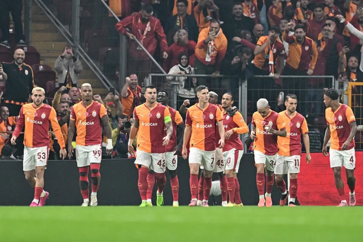 Galatasaray'ın Trabzonspor maçı kamp kadrosu belli oldu