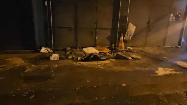 تم العثور على جثته في وضعية الجنين داخل السيارة التي دخلها للتدفئة