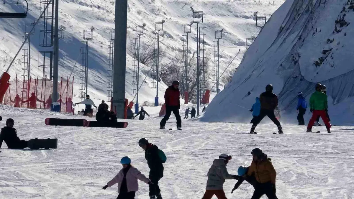 Palandöken'de kayak coşkusu