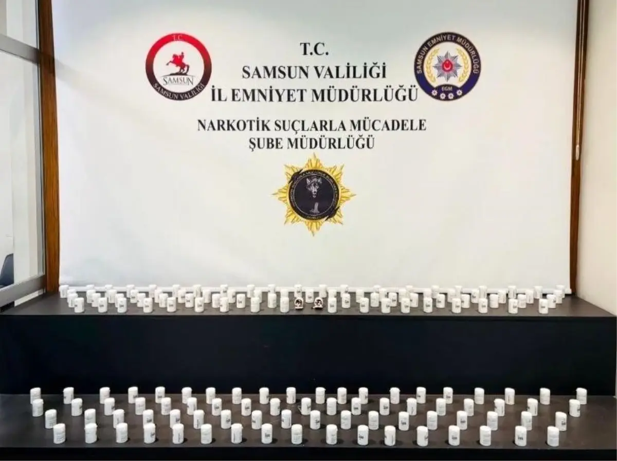 Samsun'da uyuşturucu hap ele geçirildi: 4 gözaltı