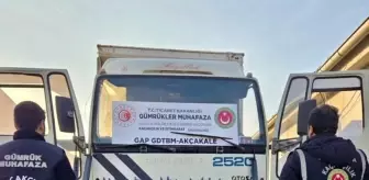 Suriye'den Türkiye'ye giren kamyonun mazot deposunda 51 silah ile 41 şarjör ele geçirildi