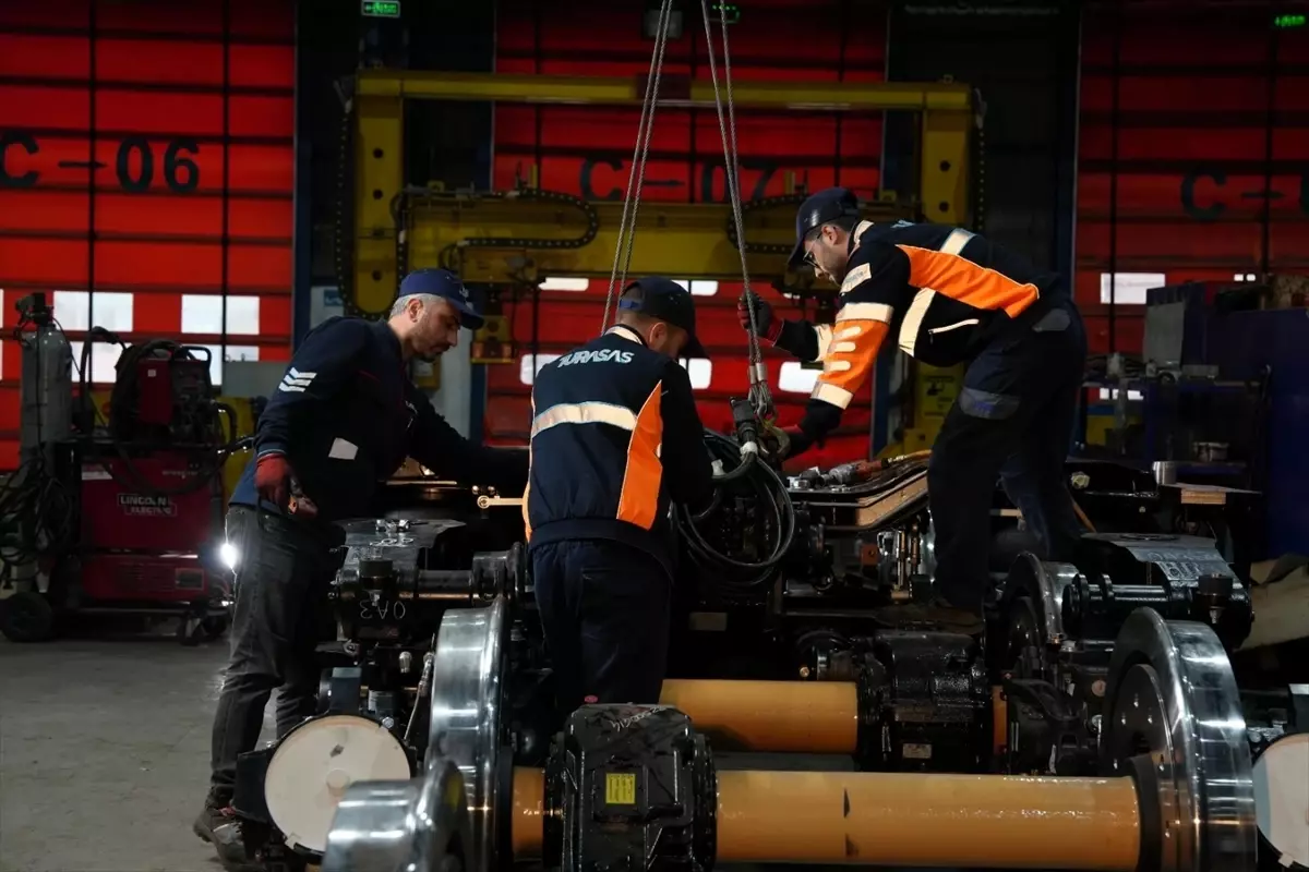 Türkiye'nin en hızlı milli elektrikli hızlı tren seti bu yıl raylara inecek