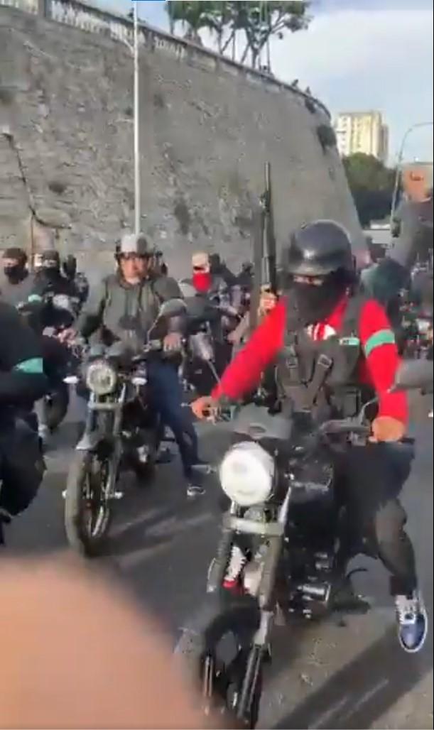 داعمون لمادورو في فنزويلا في الشوارع: القوى الثورية تحركت ضد ترامب