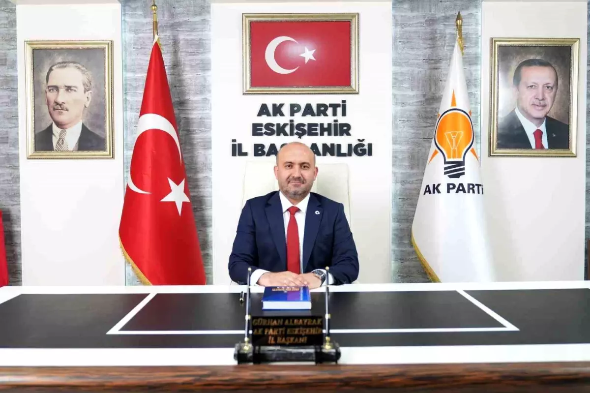 AK Parti'ye 8 bin 650 yeni üye