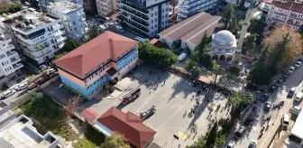 Alanya'da okulda çıkan yangın söndürüldü