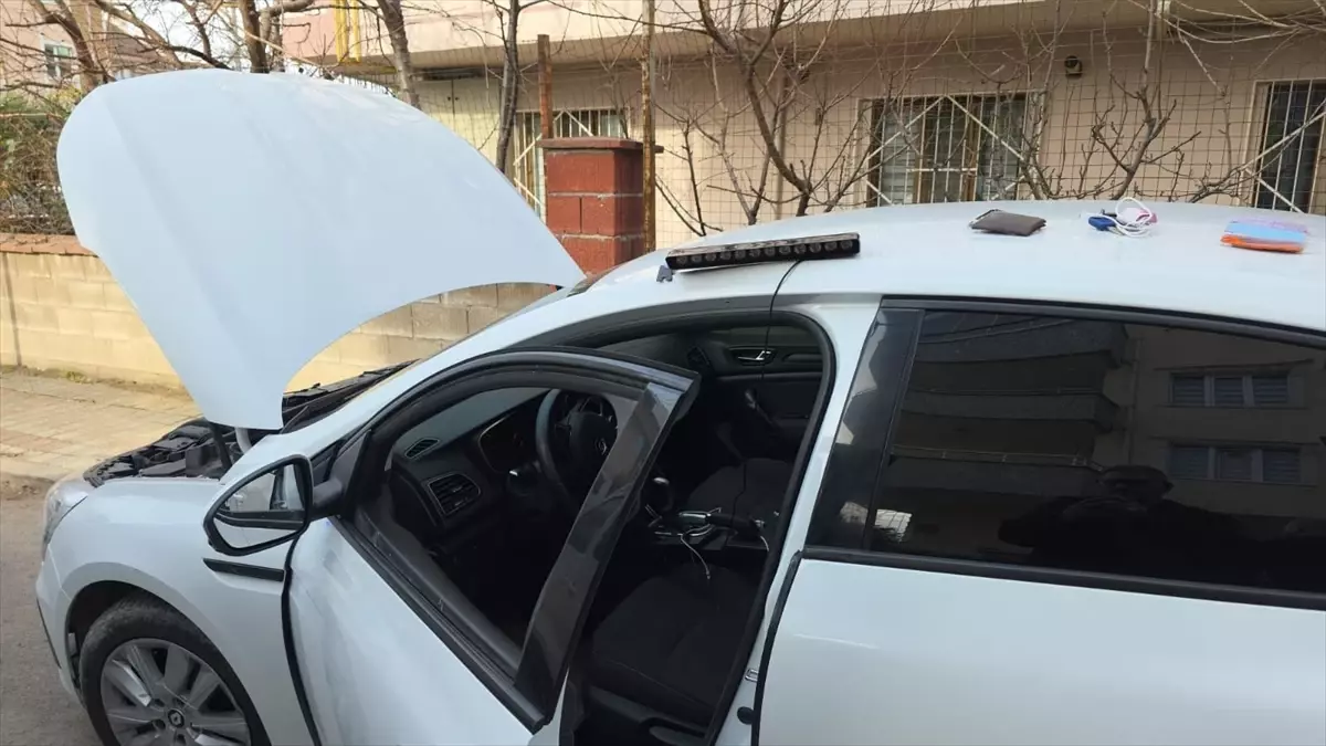 Bursa'da "dur" ihtarına uymayan çakarlı araç sürücüsüne 178 bin lira ceza kesildi