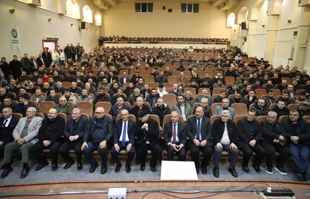 Çarşamba Madeni Sanatkarlar Odası'nda Mustafa Dündar güven tazeledi