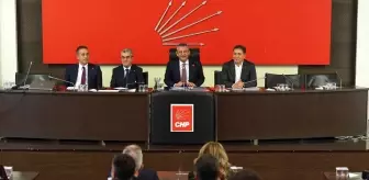 CHP'de kapalı grup toplantısı