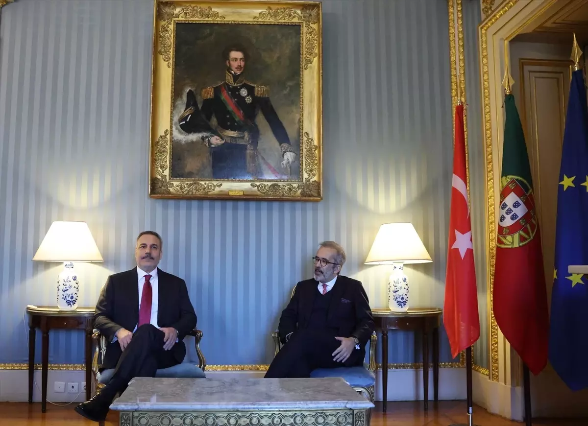 Dışişleri Bakanı Fidan, Lizbon'da Portekizli mevkidaşı Rangel ile görüştü