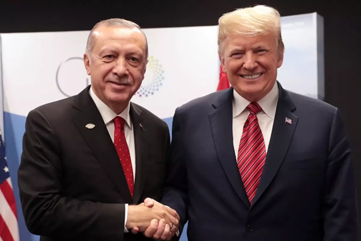 Erdoğan, Trump'la telefonda görüştü: ABD Başkanı'na, Venezuela'nın istikrarsızlığa sürüklenmemesini söyledik