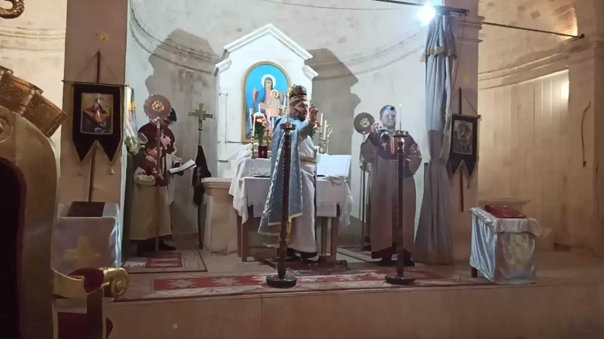 İskenderun'da Noel ve Vaftiz Bayramı Ayini