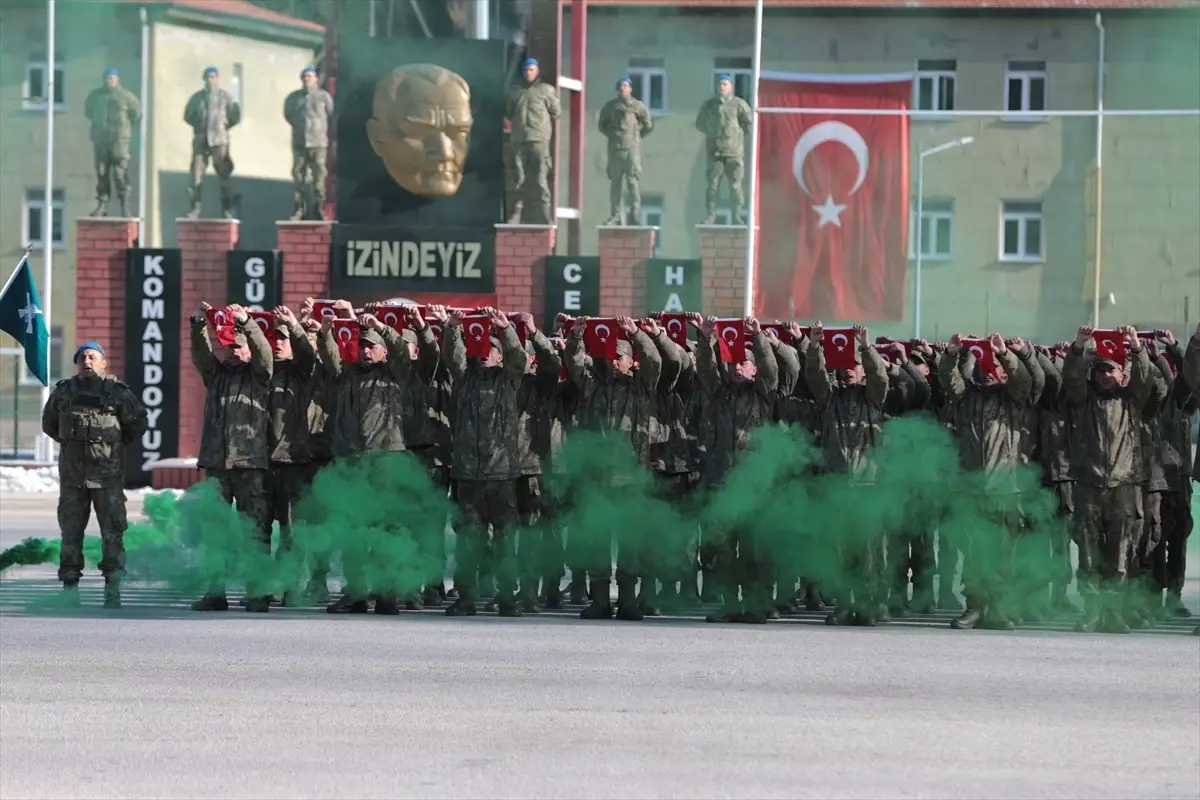 Isparta'da uzman erbaş ve sözleşmeli erler mezun oldu