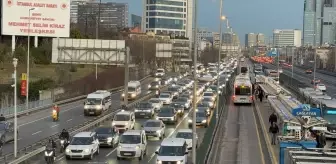İstanbul'da Trafik Yoğunluğu Yüzde 71