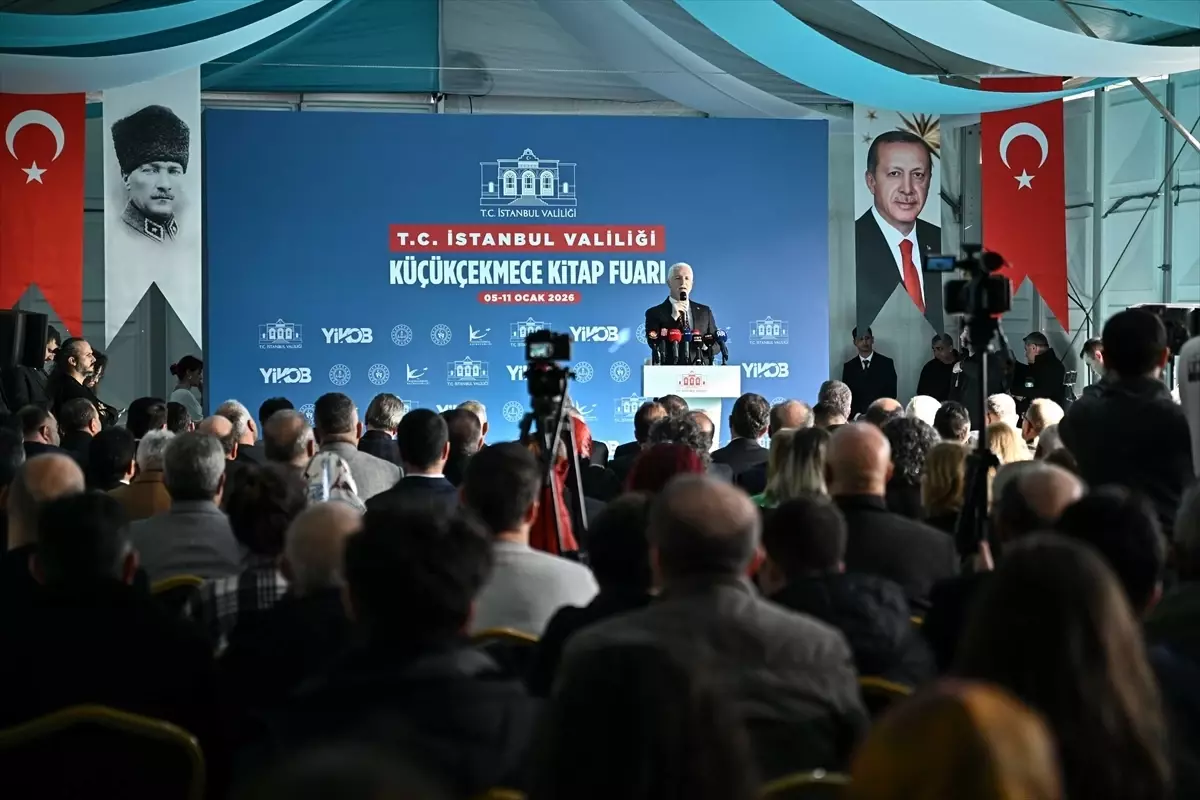 Küçükçekmece Kitap Fuarı Açıldı