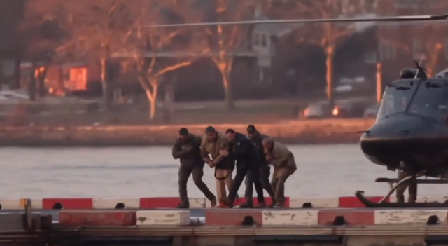 maduro ve esi abd mahkemesine goturuldu iste o 19428079 8754 m