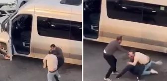 Pendik'te 2 sürücü arasındaki yumruklu kavga kamerada