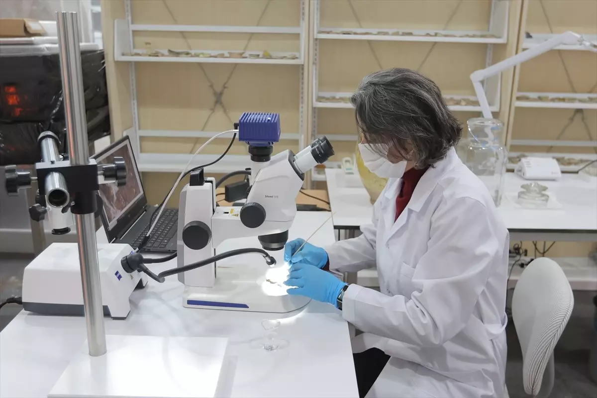 Tarihi Kayseri Kalesi'ndeki müzeye konservasyon laboratuvarı kuruldu