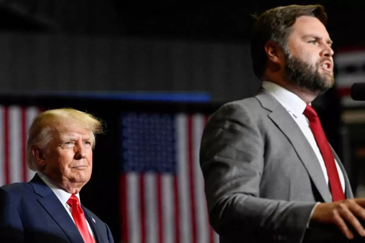 Trump'ın en yakınındaki isme şok! Evine saldırdılar