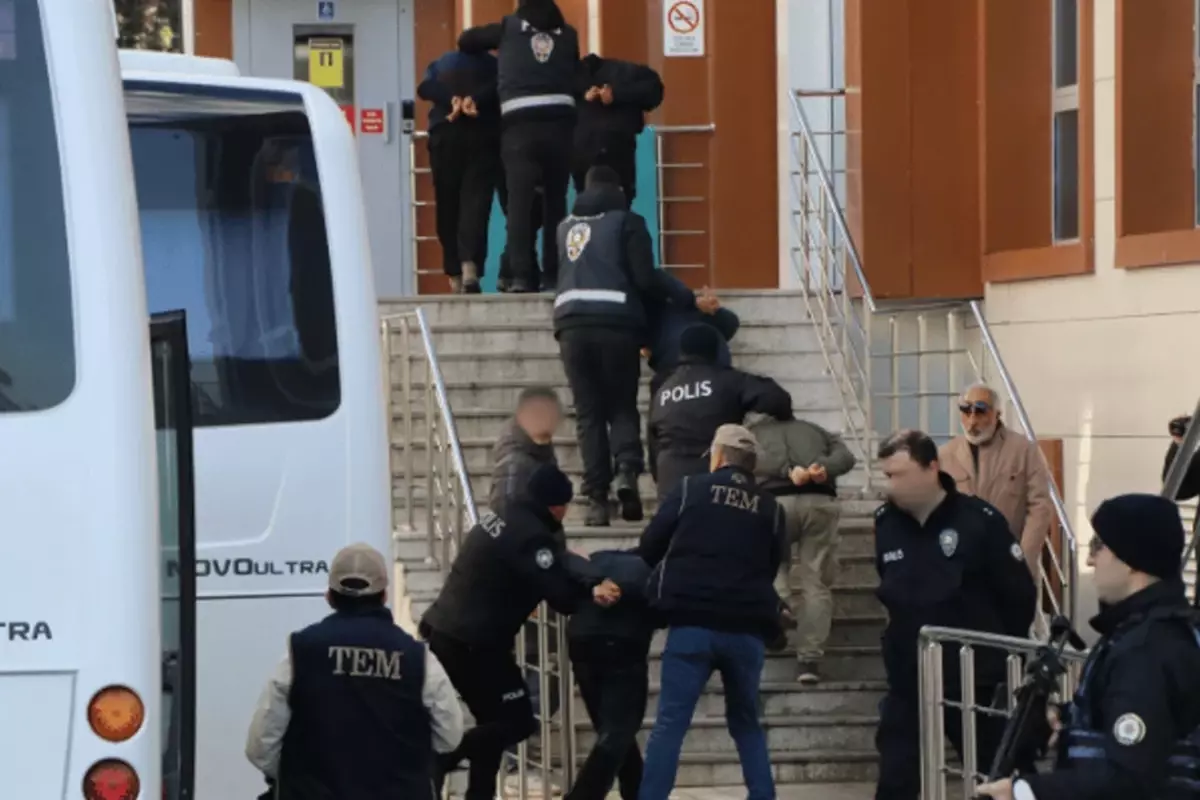 Yalova'da terör örgütü DEAŞ'a yönelik operasyonlarda tutuklu sayısı 56'ya yükseldi