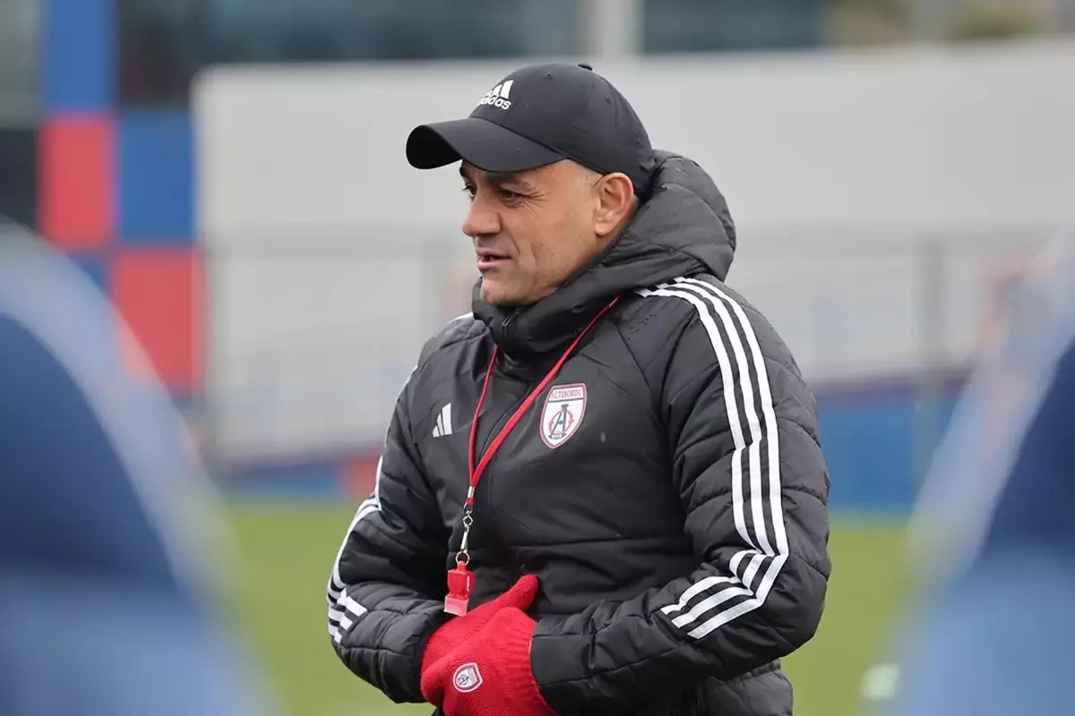 Altınordu defansı düzeltecek