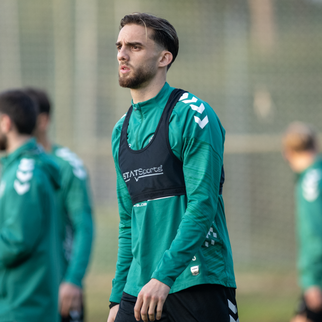 berkan kutlu yeni takimina imza atti iste 19429964 2656 m