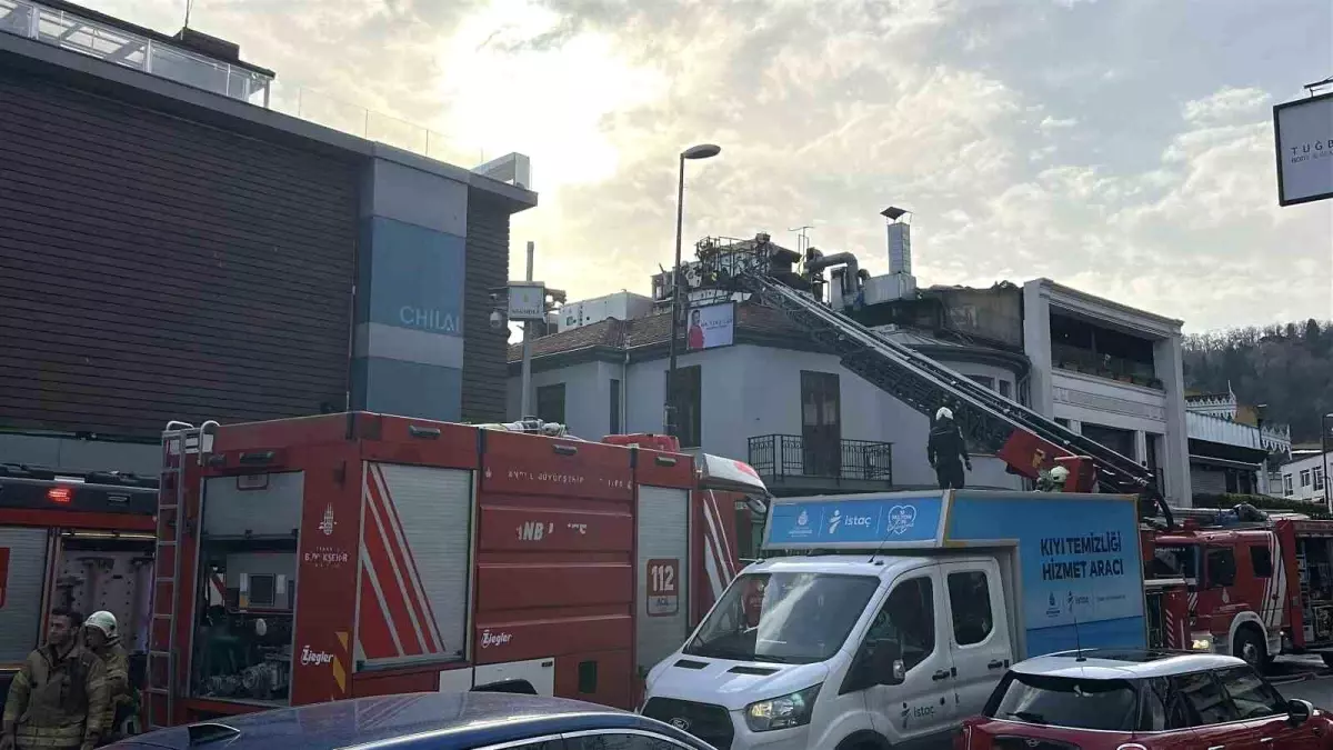 Beşiktaş'ta iş yerinde korkutan yangın: 1 itfaiyeci yaralandı