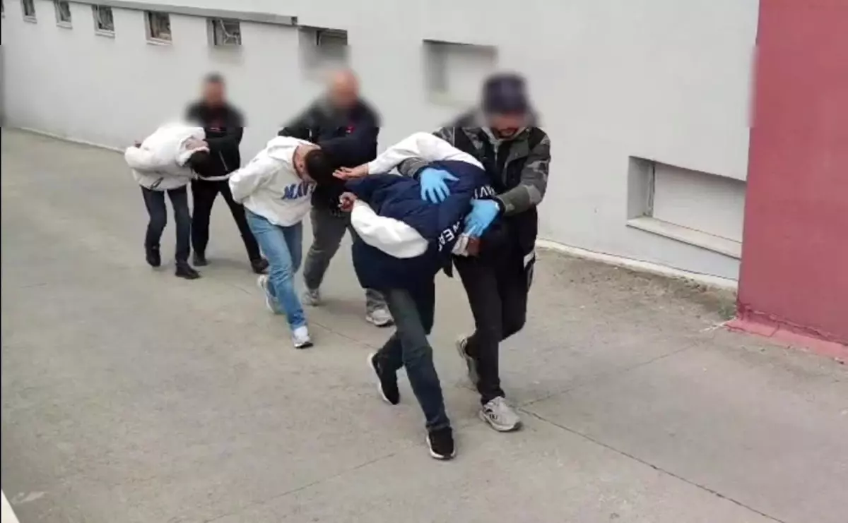 Binlerce uyuşturucu hapla yakalandı, 'Babam hastaydı' savunması yaptı