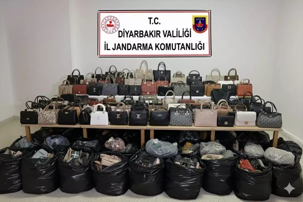 Diyarbakır'da kaçakçılık operasyonlarında 10 şüpheli hakkında yasal işlem yapıldı