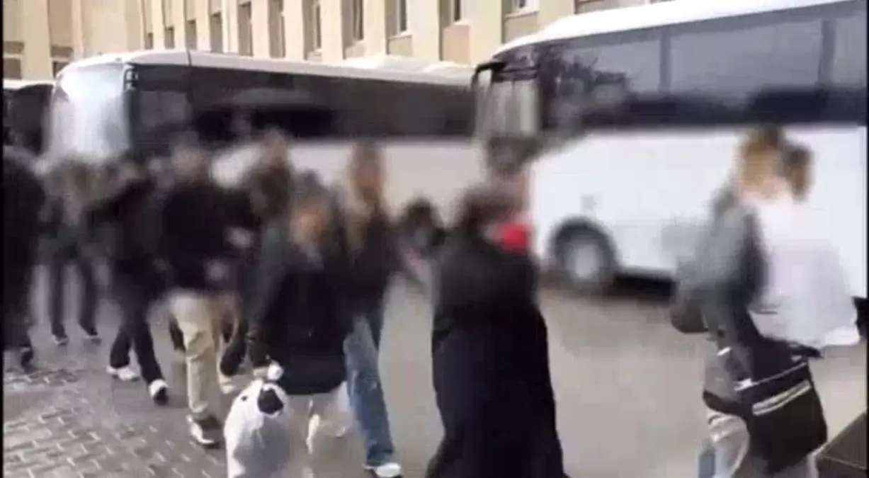 Diyarbakır merkezli 11 ilde 'Sanal Kıskaç Operasyonu': 10 tutuklama