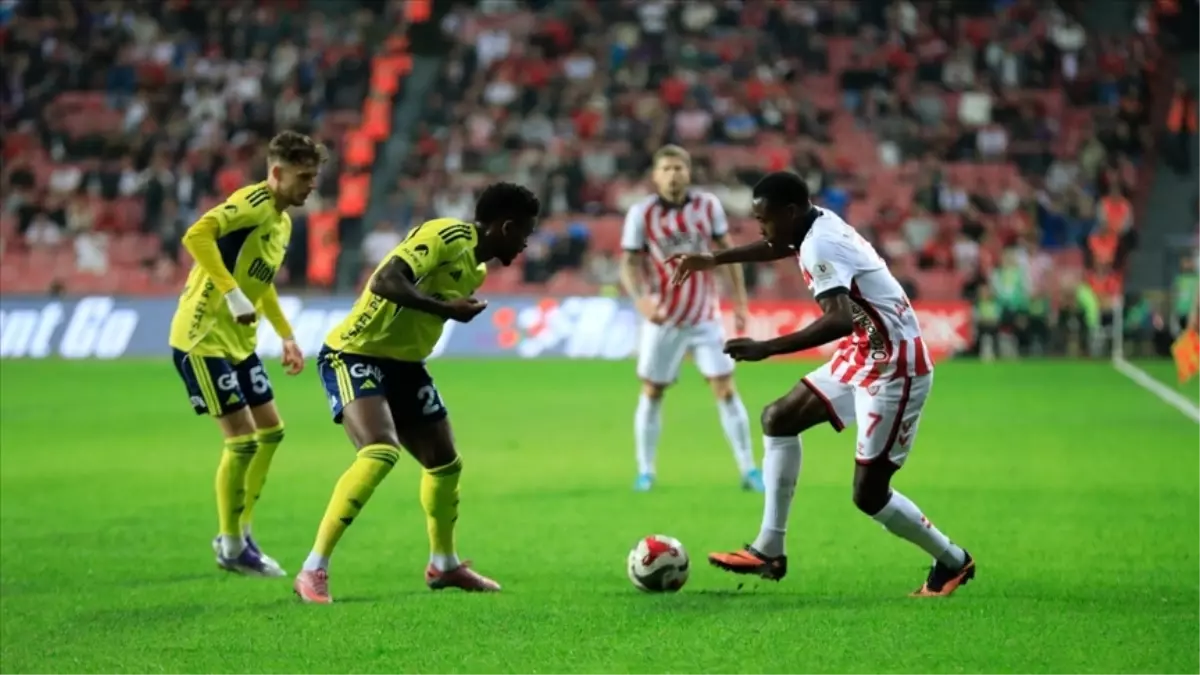 Fenerbahçe - Samsunspor maç kadrosu! 7 futbolcu kadroda yok