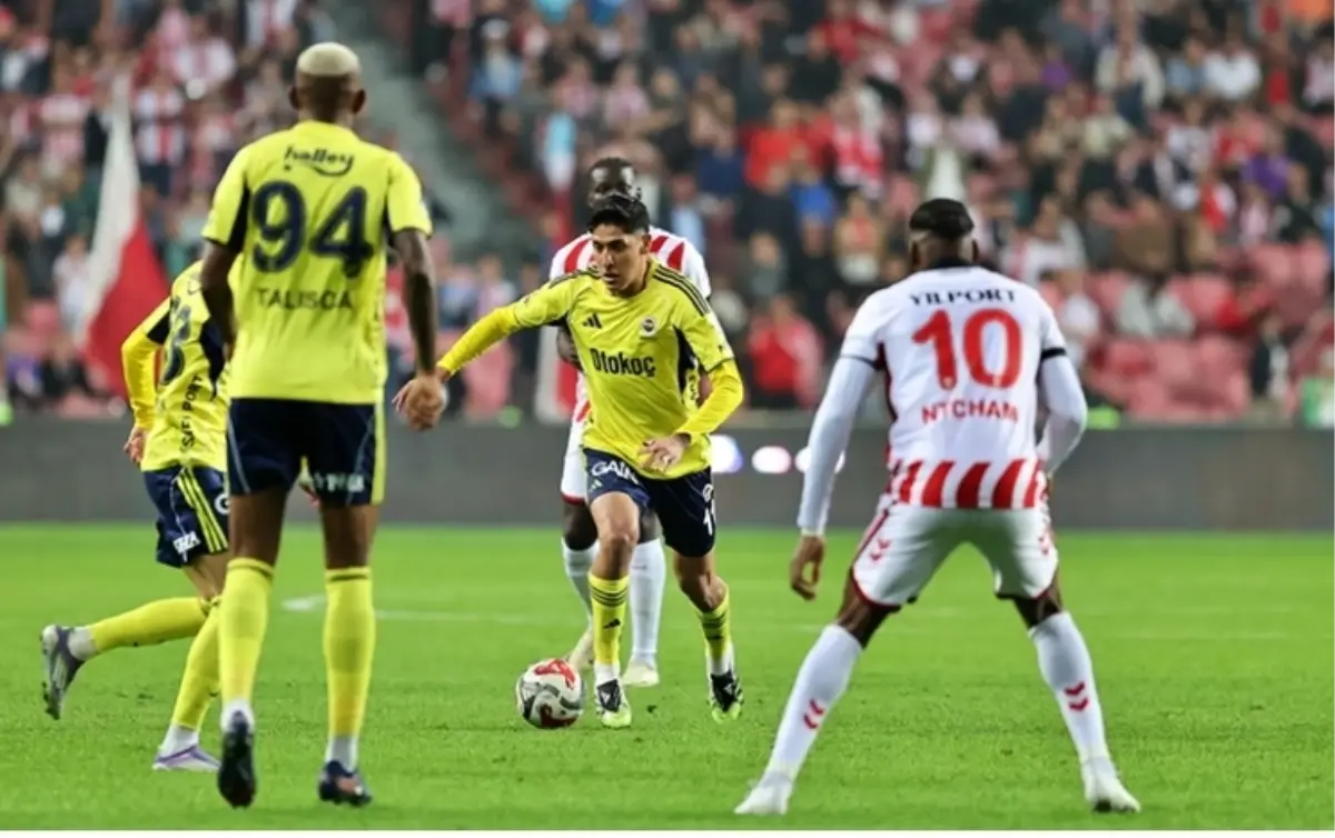 Fenerbahçe Samsunspor muhtemel 11'ler! Fenerbahçe Samsunspor maç kadrosunda kimler var?