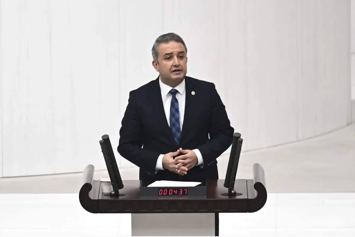 Gelecek Partili İsa Mesih Şahin, AK Parti'ye geçiyor: Yuvamıza dönüyoruz