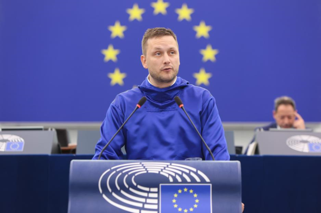 gronland abd ile diyalogu surdurme niyetinde 19429637 7582 m