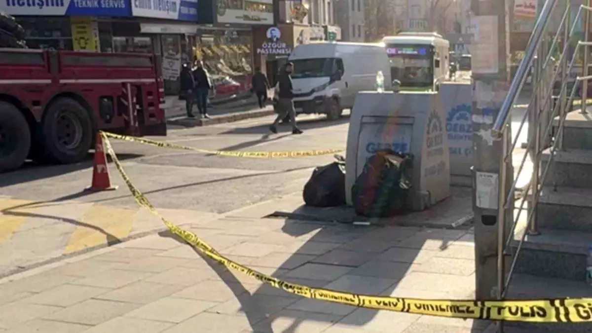 Kaldırımda yürüyen kişiye silahlı saldırı: 2 yaralı