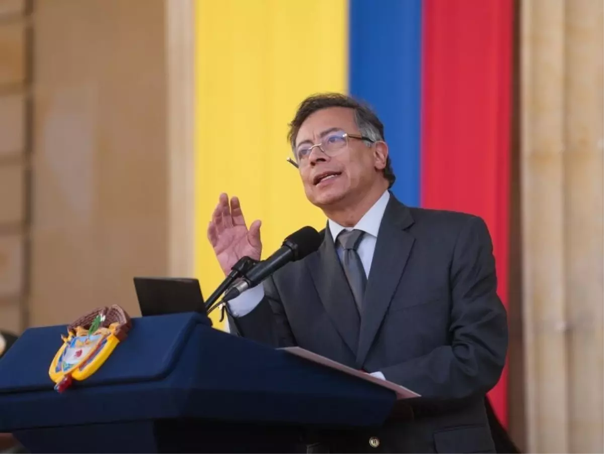 Kolombiya Cumhurbaşkanı Petro, geniş katılımlı miting düzenleyecek