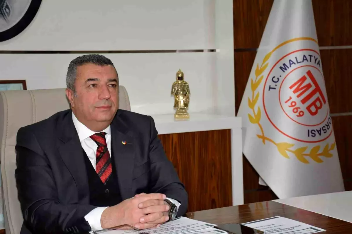 MTB Başkanı Özcan: "Zor şartlara rağmen 303 milyon dolarlık kayısı ihracatı gerçekleştirdik"