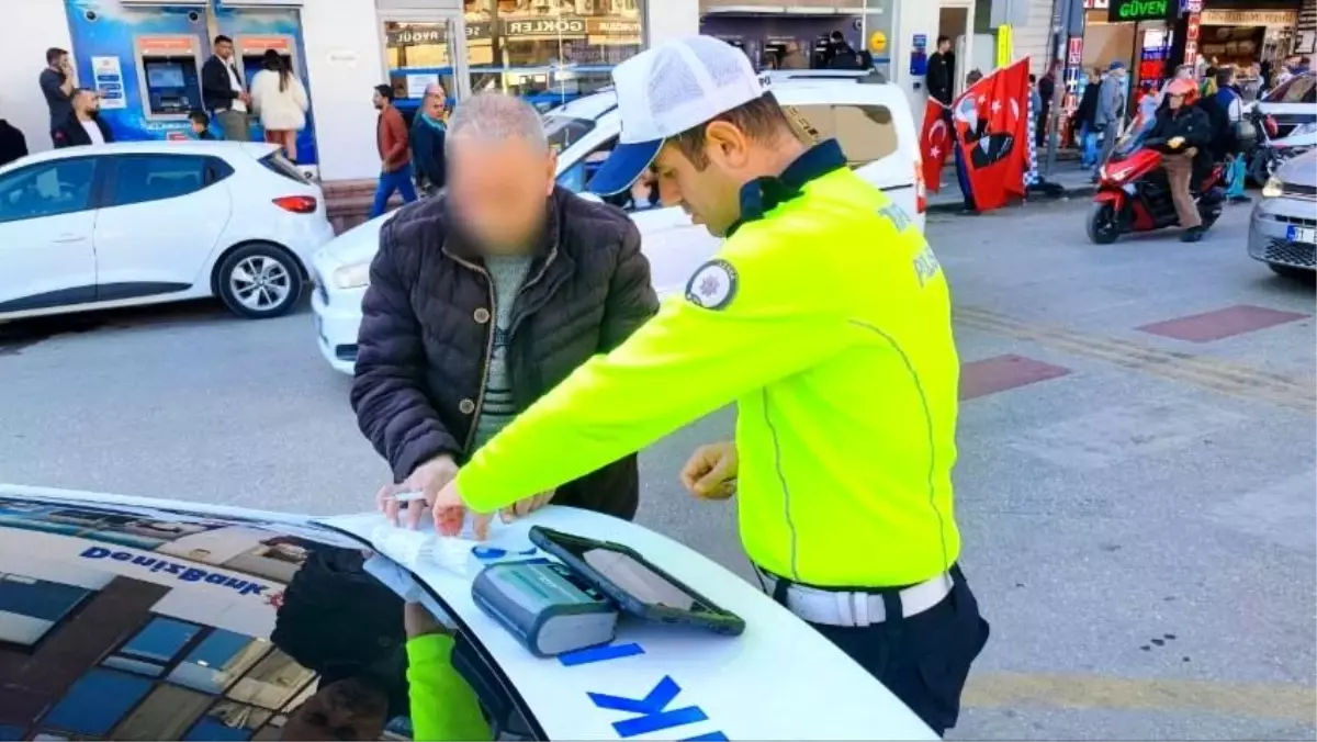 Adana'da 20 bin 546 sürücüye cezai işlem uygulandı