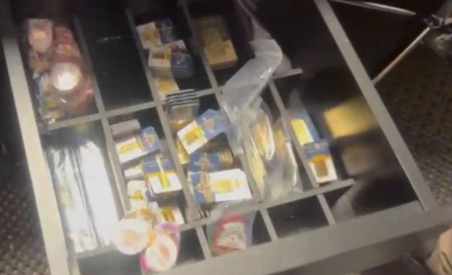 قرار غير متوقع من إردال الذي سرق 25 كيلوغرامًا من الذهب من المحكمة! ظهرت عصابة من السرقة التاريخية